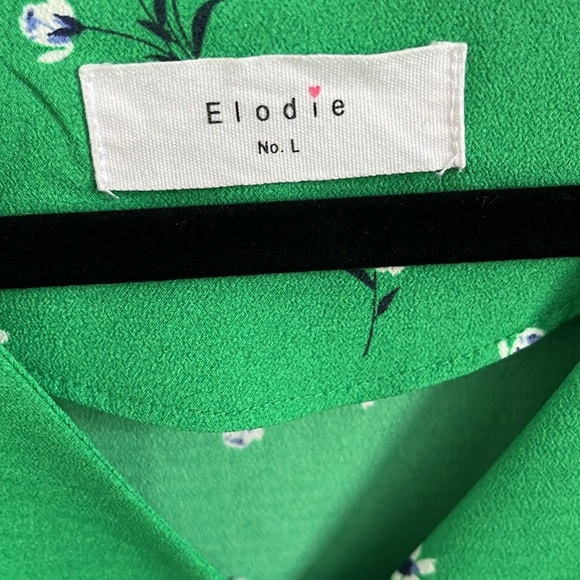 Elodie pleated shoulder button up blouse - Picture 5 of 9